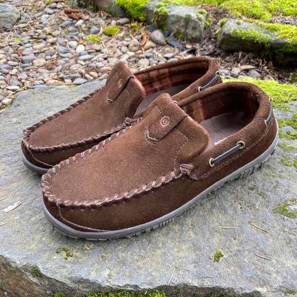 clarks leather moccasins